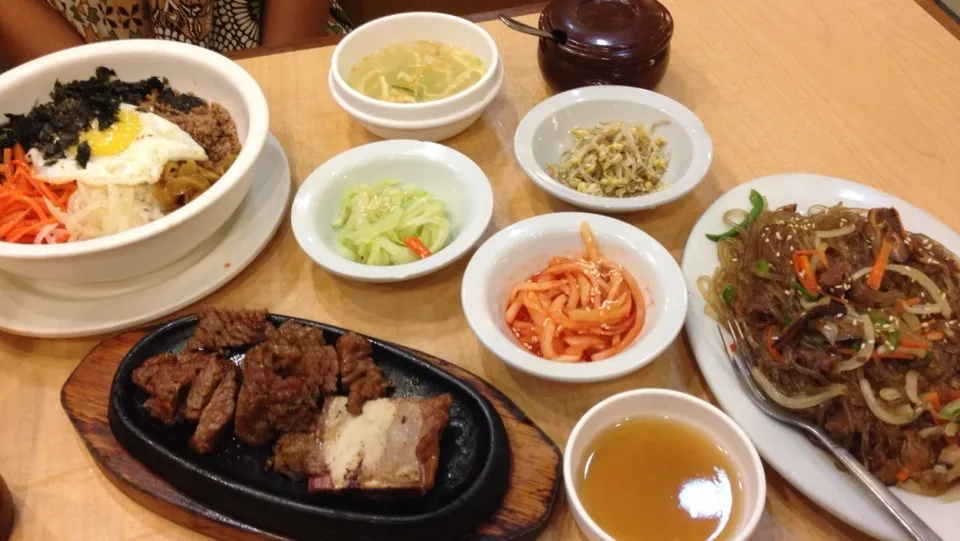 Bibimbop, kalbi, chapchae|Gordon C.さん