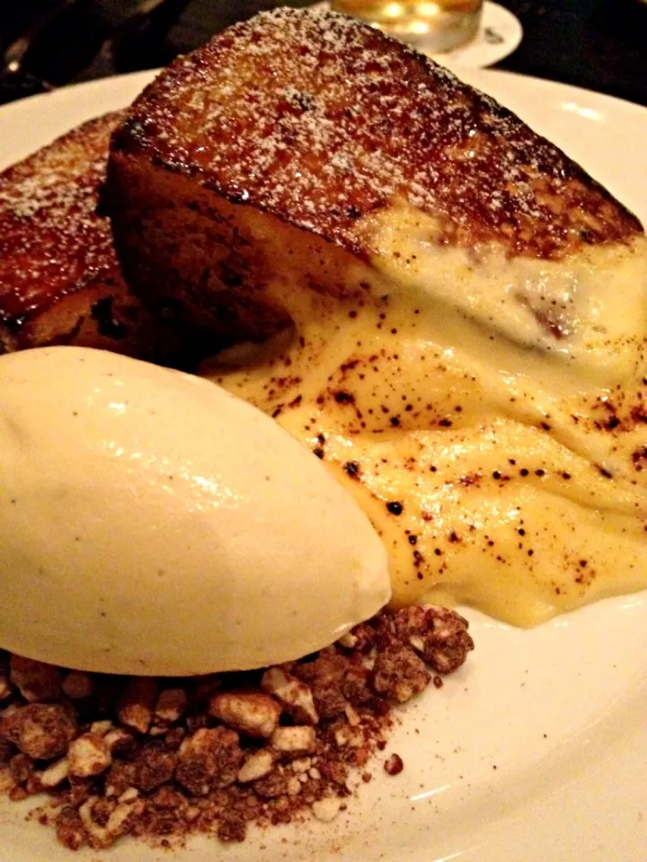 Snapdishの料理写真:French toast with rum sabayon & vanilla ice cream|12Dragonさん