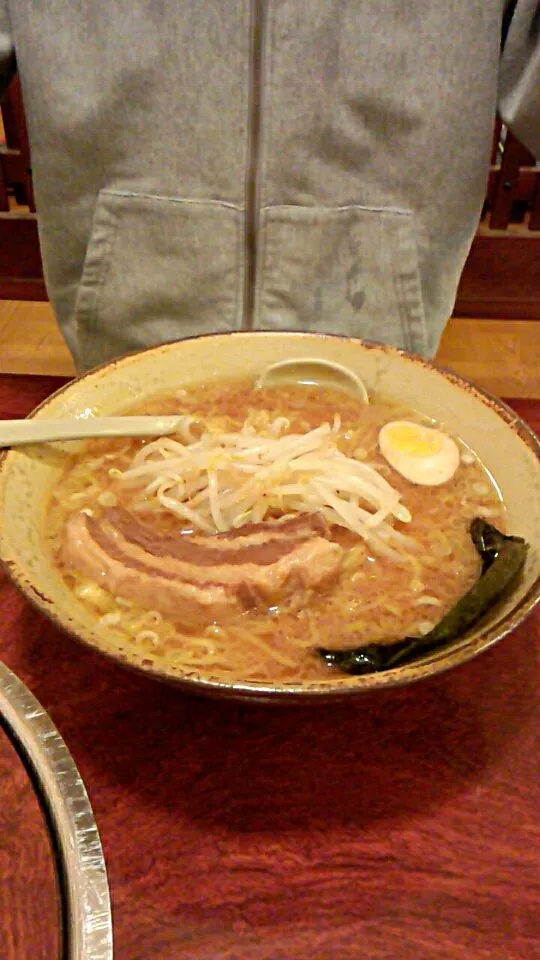 Snapdishの料理写真:味噌角煮ラーメン|よこちゃさん