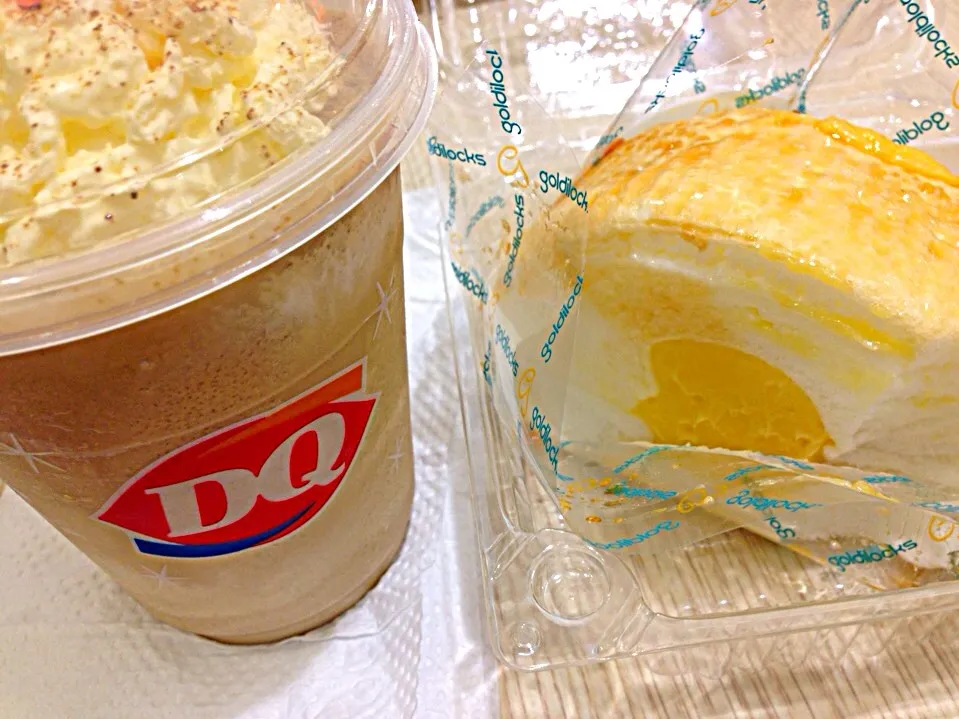 Snapdishの料理写真:Preggy's perfect partner😍 #brazodemercedes #dairyqueenmoolatte #famday 11.10.13|unicoandunicaさん