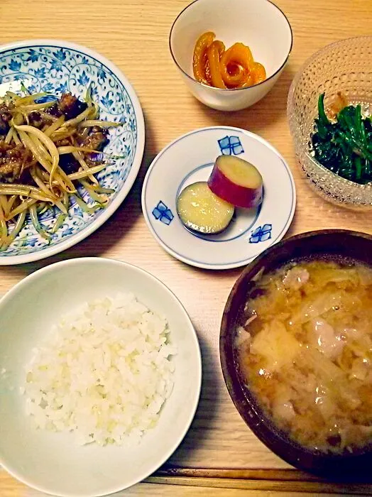 日曜日なのに地味な晩御飯|Yuka Miuraさん