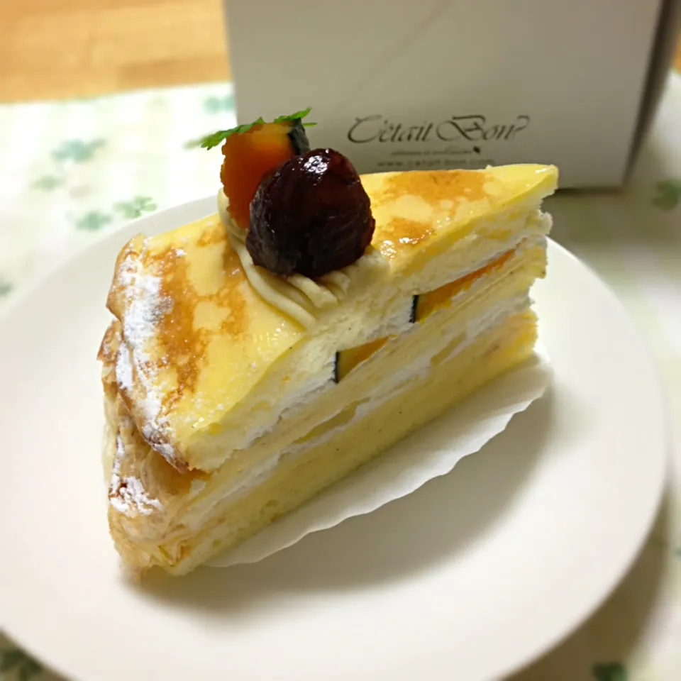 Snapdishの料理写真:カボチャと栗のミルクレープ🍰|こいちさん