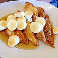 Snapdishの料理写真:Sweet Hawaiian bread French toast with bananas.|Dawn Sticklenさん