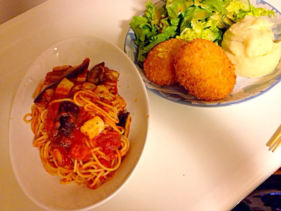 トマトと茄子のパスタ＆海老ミンチーズ揚げ|Mariko kawakamiさん