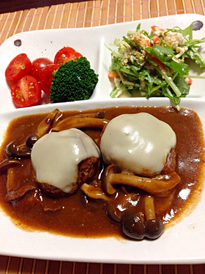 煮込みハンバーグ|ゆかりんさん