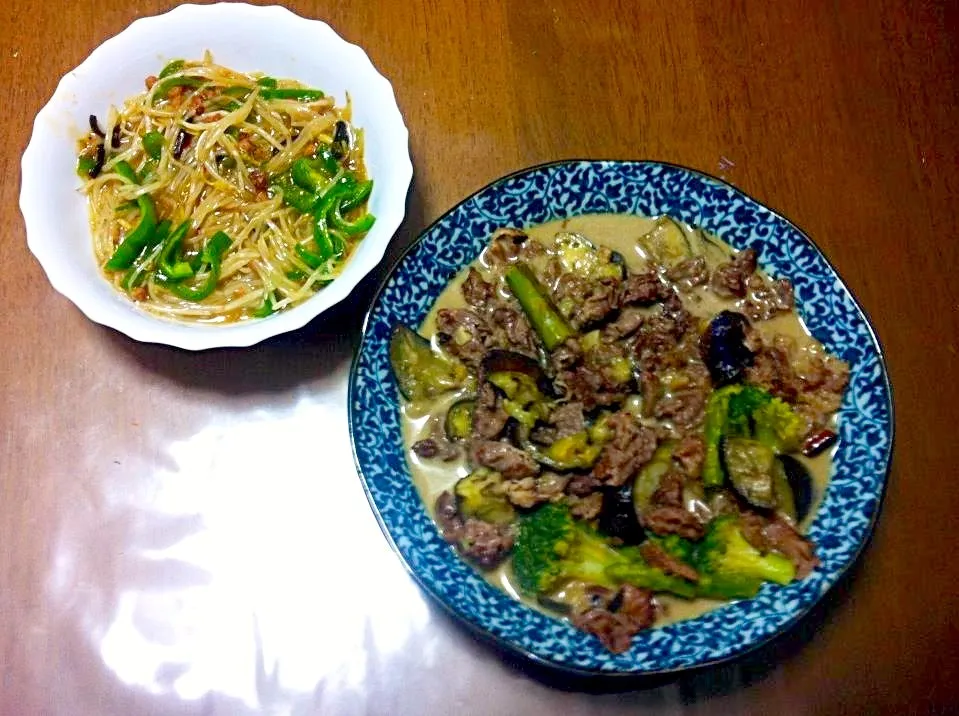 牛肉のグリーンカレー煮            もやしのオイスターソース炒め|みっちんさん