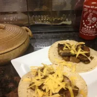 Sriracha mushroom, vegetarian  beef "street tacos".|Katrina Fernandezさん