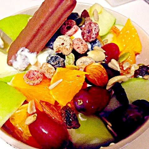 Snapdishの料理写真:Greek yogurt with fruits, nuts and Tim tam|Jennieさん