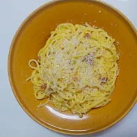 Snapdishの料理写真:Spaghetti alla carbonara|Osman Çilen Seroydaş Öndeşさん