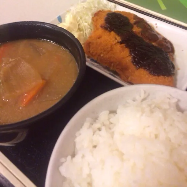 味噌チキンカツと豚汁、てんこ盛りご飯|Masさん