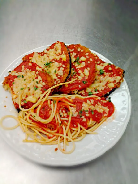 eggplant parmesan|melissa nunnallyさん