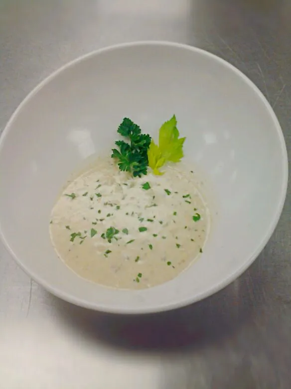 new england clam chowder|melissa nunnallyさん