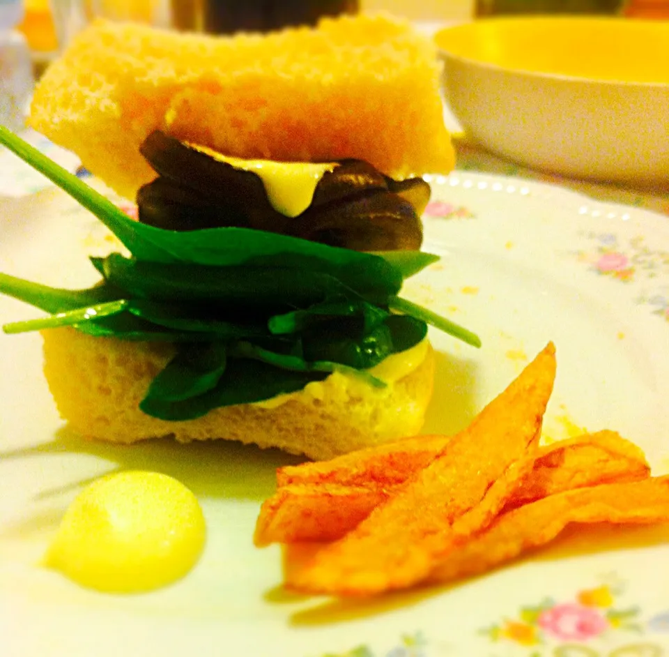 hamburger#novel spinach#mayo|ikkiaさん