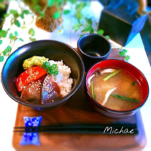 朝から漬け丼♪(*^^*)|michaeさん