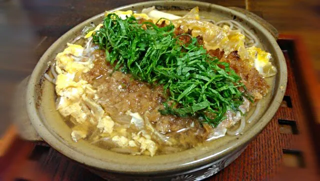 チキンカツの卵とじ蕎麦♪|大塩 貴弘さん