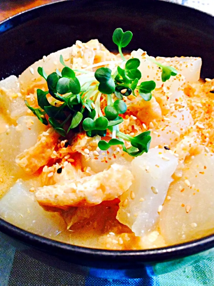 大根と油あげの煮物〜ごま味噌味〜|ぴゅーさん