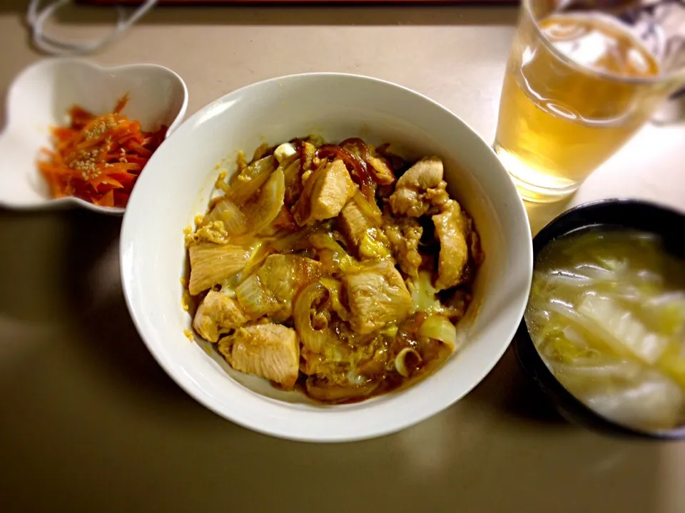 親子丼と人参の皮のポン酢漬けと白菜のとろとろスープ|shioriさん