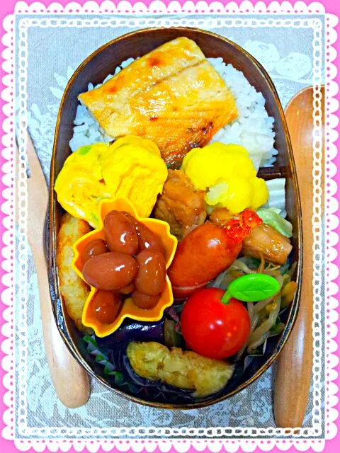 Snapdishの料理写真:照り焼きチキン弁当♪|TOMOさん