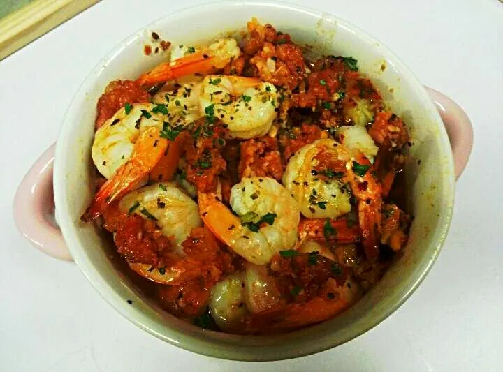 Snapdishの料理写真:baked garlic shrimp with chorizo|jonathan choiさん