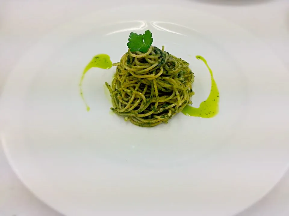 Basil paste spaghtti|윤현정さん