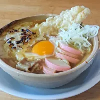 Snapdishの料理写真:鍋焼きカレー焼きチーズうどん！