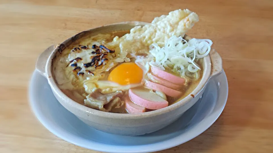 Snapdishの料理写真:鍋焼きカレー焼きチーズうどん！|中村繁之さん