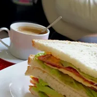 Ham and egg Sandwich|Sasa Tengさん