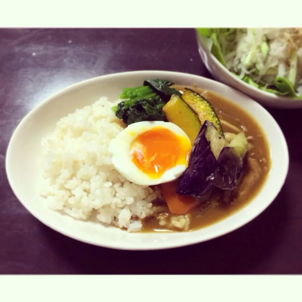 野菜カレー 半熟卵のせ|じゅんぴさん