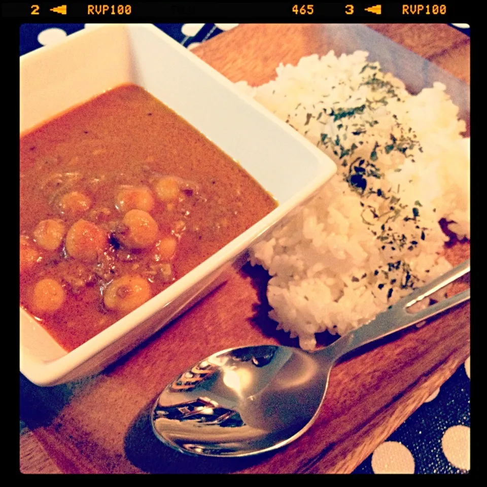 Snapdishの料理写真:ひよこ豆のラム挽きココナッツカレー。|tomoccoさん