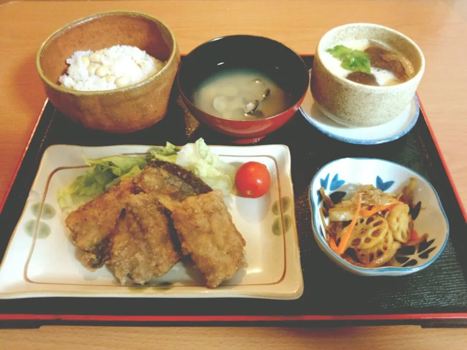 手作り大豆ごはんと秋刀魚の竜田揚げ定食|Ryouri　Sukiさん