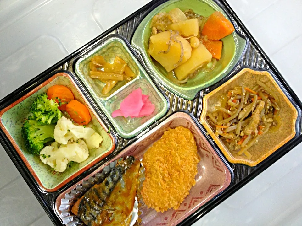 日替り弁当 大豆入り肉ジャガ|kurita820さん