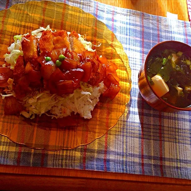 デミカツ丼、すまし汁|ピンコさん