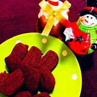 甘さ控えめの黄な粉とココアのヘルシークッキー♥️⛄️🎄