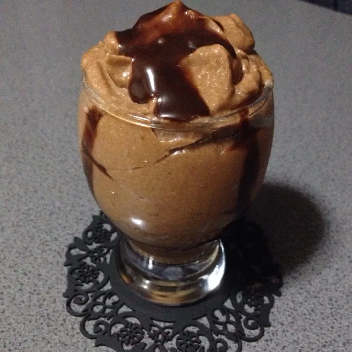 Snapdishの料理写真:Vegan choco mousse|Ali Fujiwaraさん