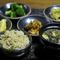 전복 미역국 sea mustard soup with abalone