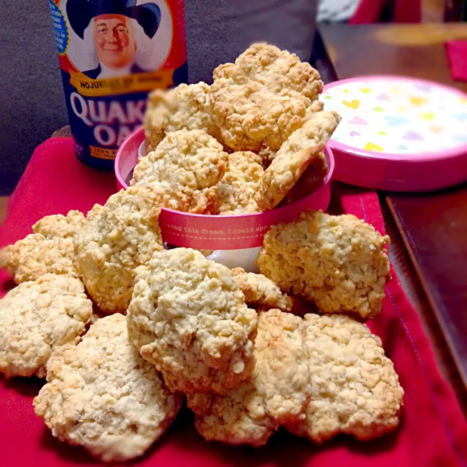 Snapdishの料理写真:🌟アメリカン・クッキー🌟         “シンプル オートミール”         Homemade Oatmeal Cookies|yorikoさん