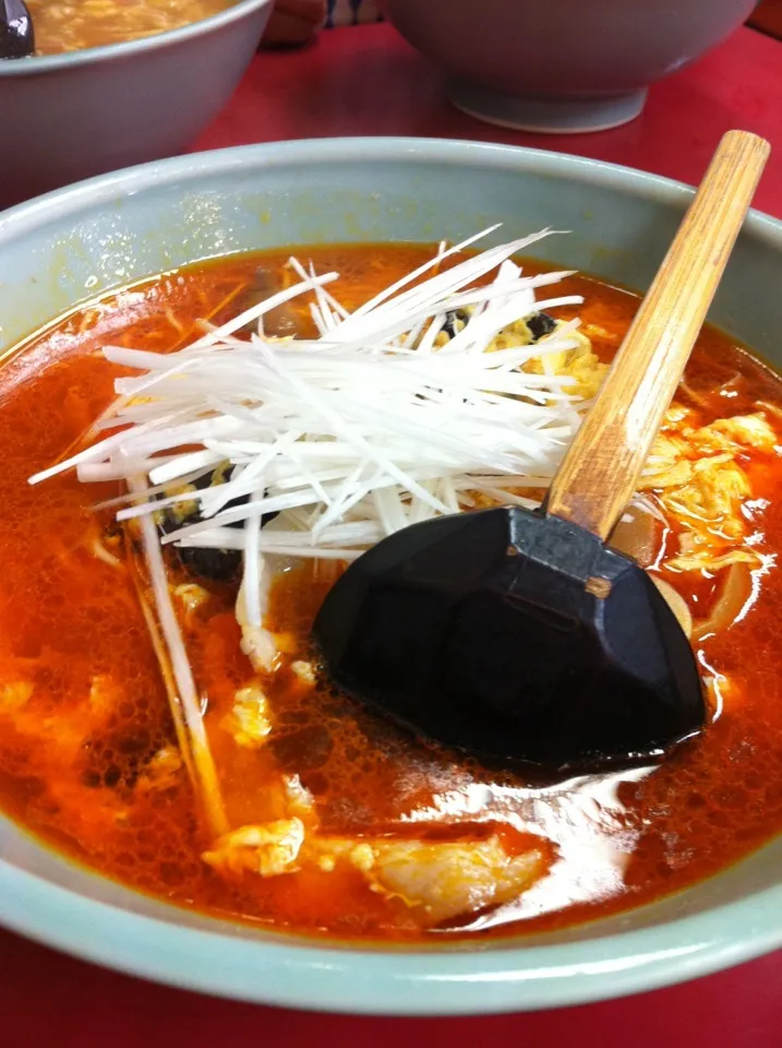 本日のお昼ご飯は、ピリ辛麺でした。|abe yoshiroさん