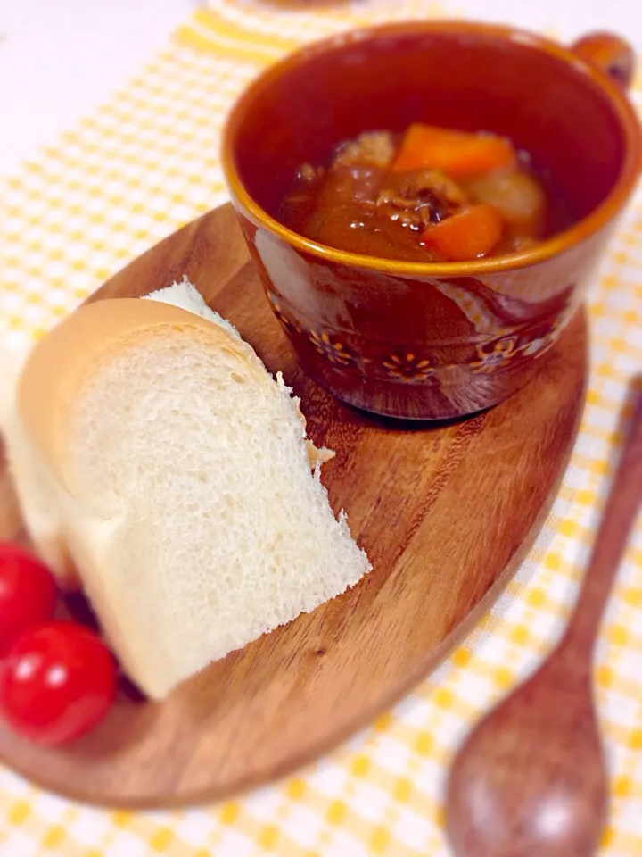 ゴメンね、手抜きご飯。|おみちゃ🍄さん