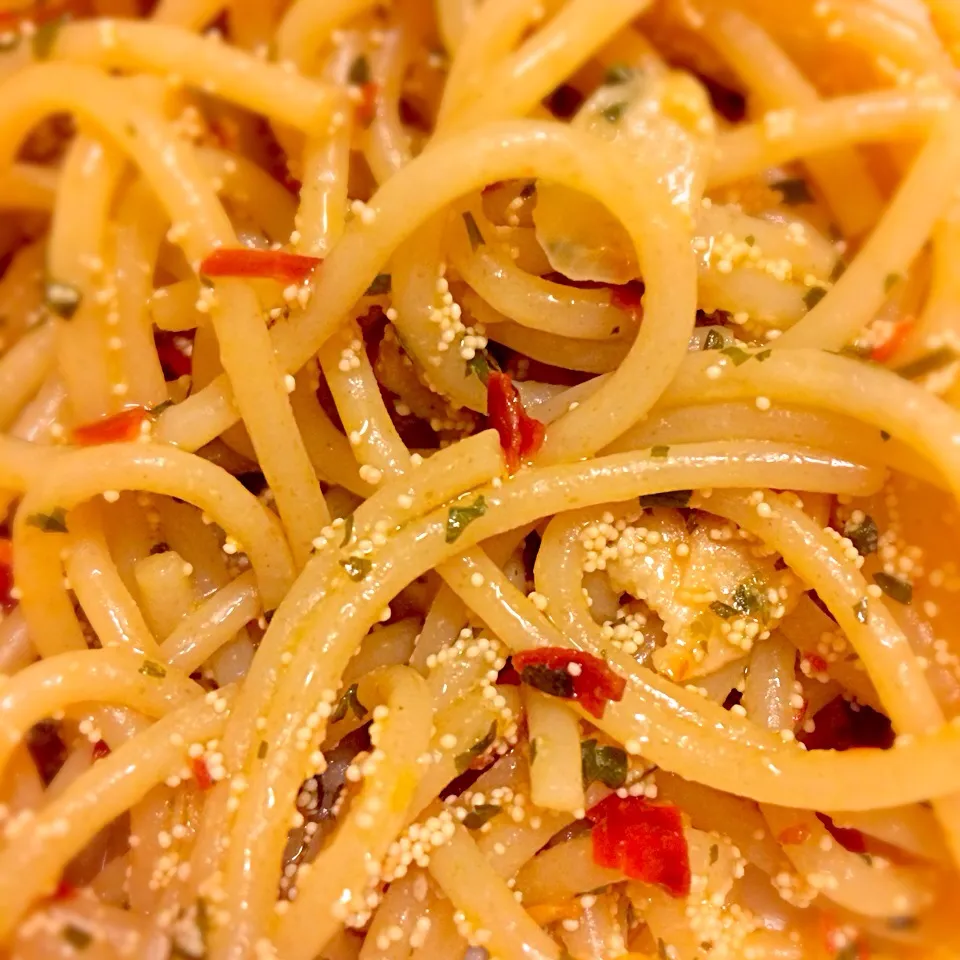 spaghetti aglio, olio e peperoncino with cod roe|123455さん