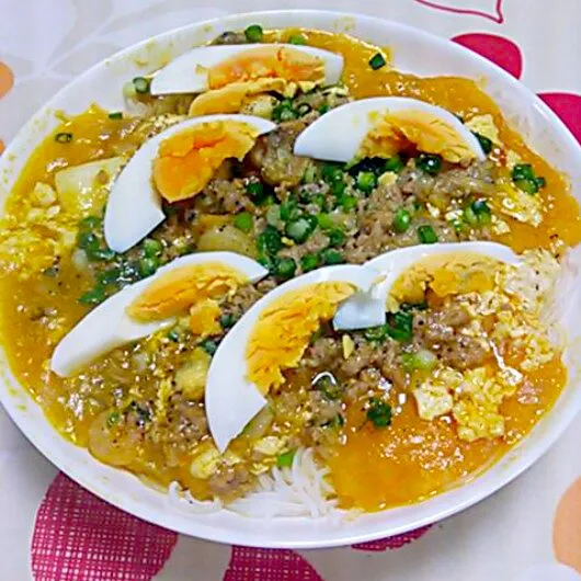 pancit palabok Phillipine cuisine|Olive Matsumotoさん