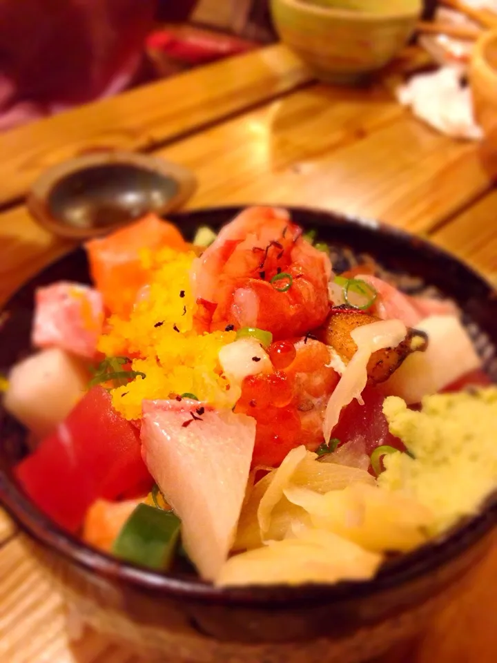 Mix Sushi ( different restaurant )|Sam: photos by iPhoneさん