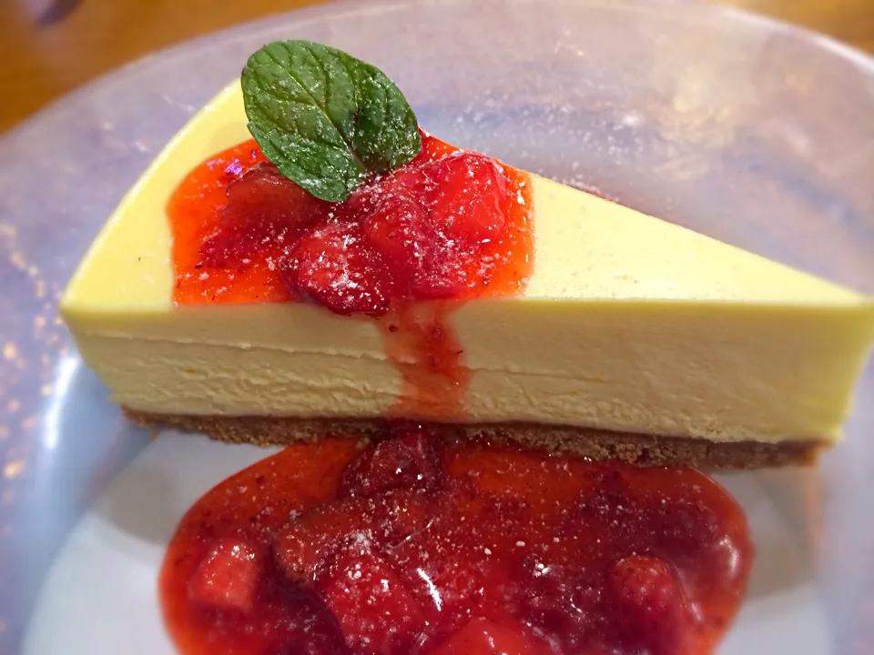 Cheesecake and Strawberry|Johnnyさん