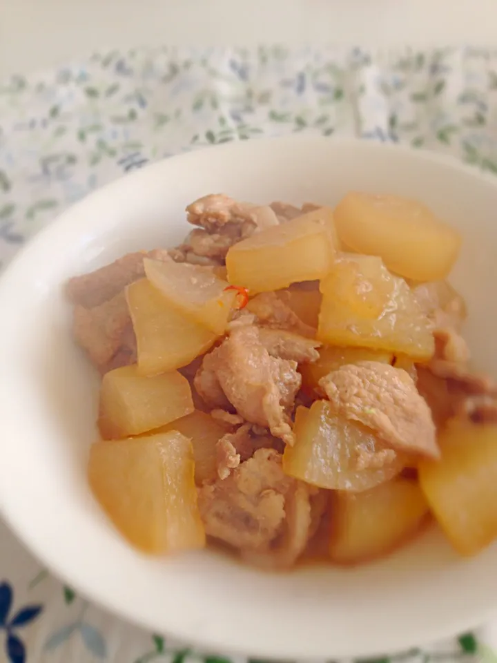 豚肉と大根のこってり煮|まいたろさん