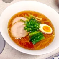 Snapdishの料理写真:自家製しょうゆラーメン♪|羽田一洋さん