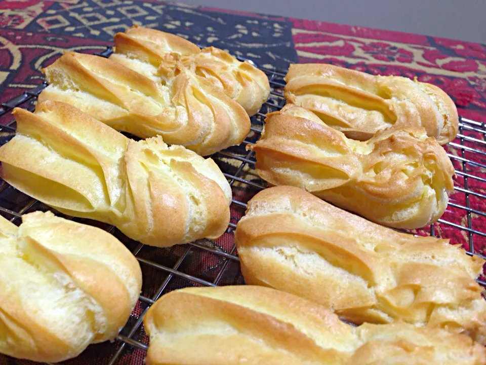 Choux pastry eclair shells|Mummy Masayuさん