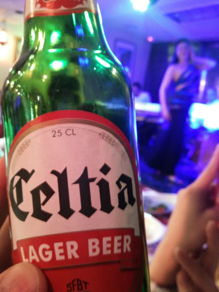 チュニジアビールとベリーダンス|トミーサクさん