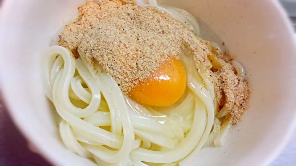 これだけでウマい★茅乃舎だしの釜たまうどん♪|ひろすけさん