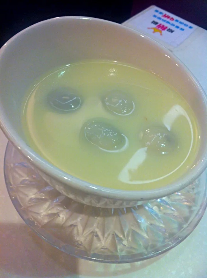 Bean curd sheet & ginkgoes sweet soup & sweet balls|skyblueさん