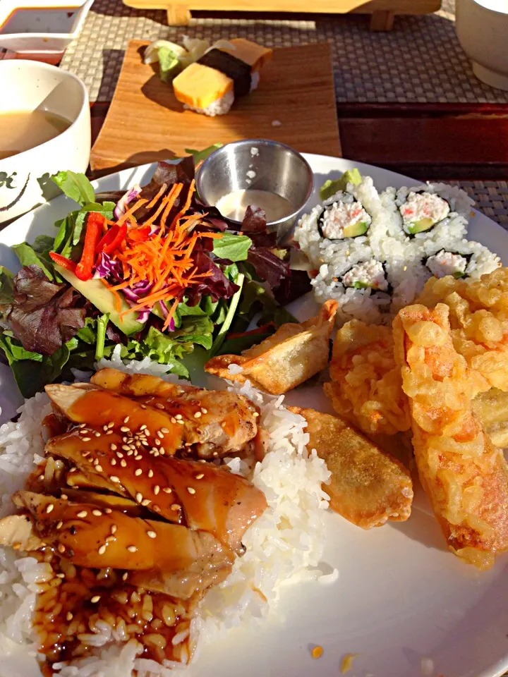 Japanese lunch|vickycerqueiraさん