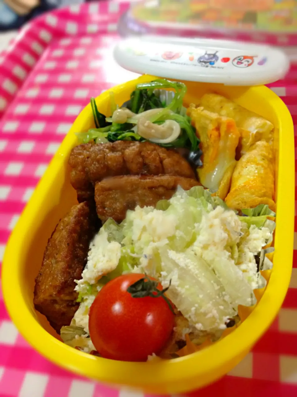 本日の勇気りんりん弁当(^^)  ケチケチ生活に戻ります|ハルさん